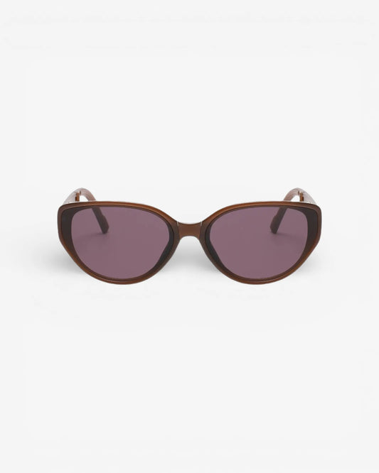 Arlo Brown front
