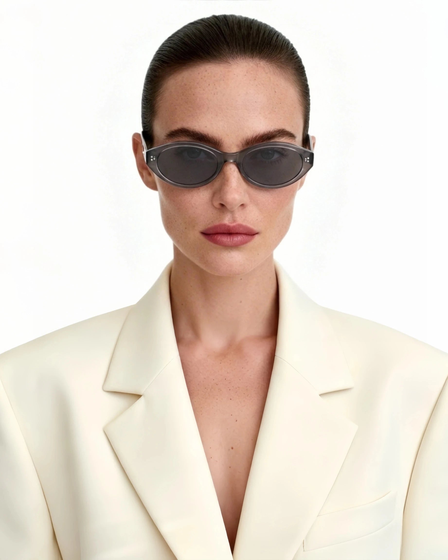 Blitz Gray female model