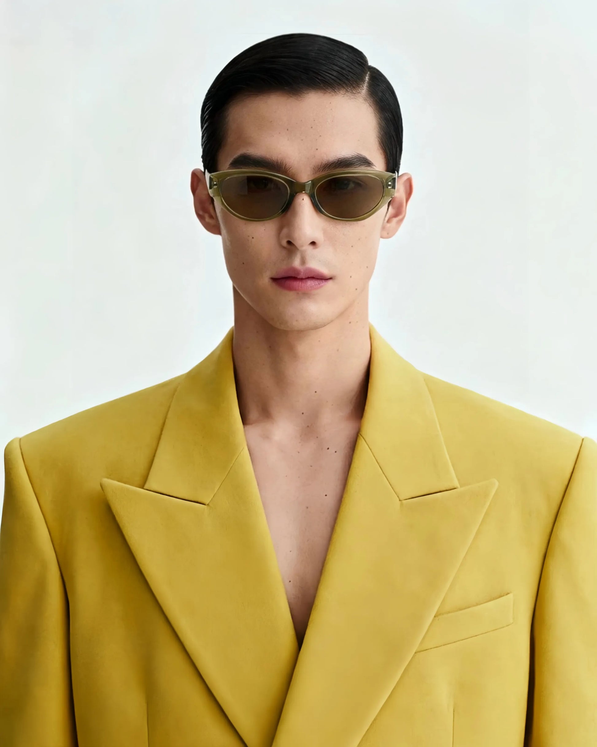 Cleo Tea Brown model