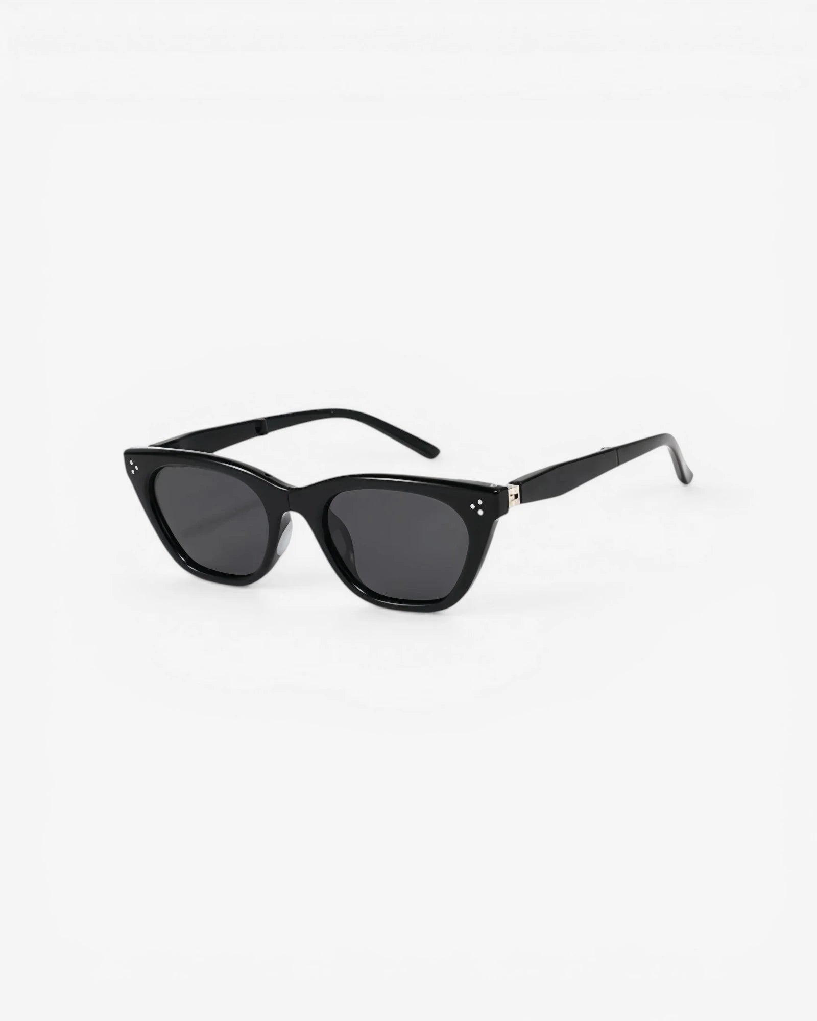 Cruz Black