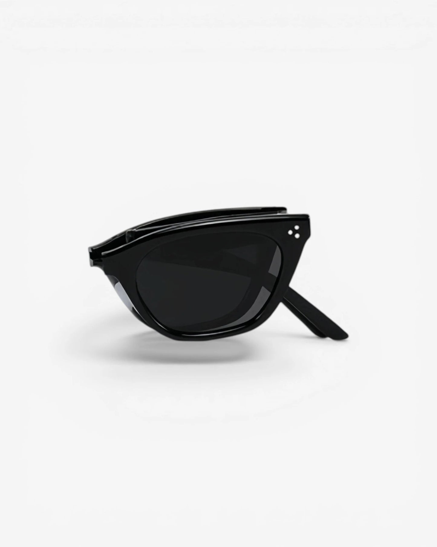 Cruz Black fold