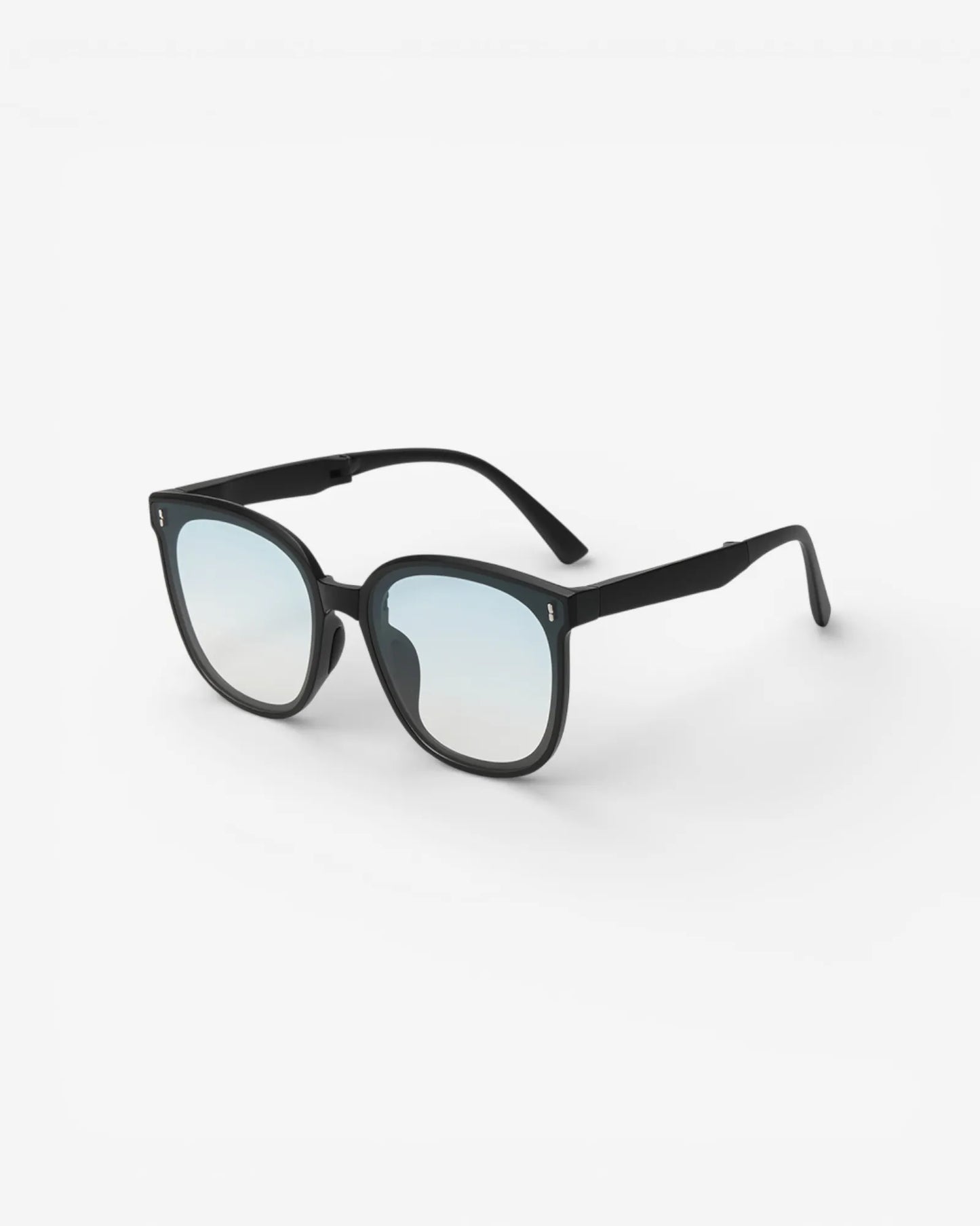 Ezra Light Blue