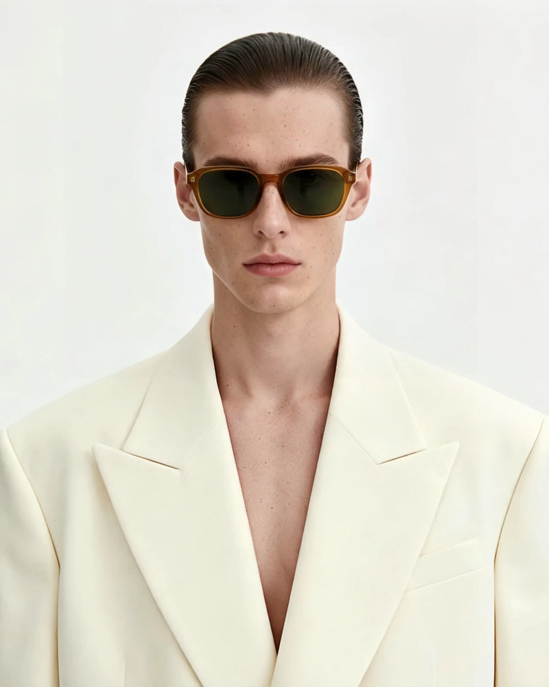 Juno Light Brown model