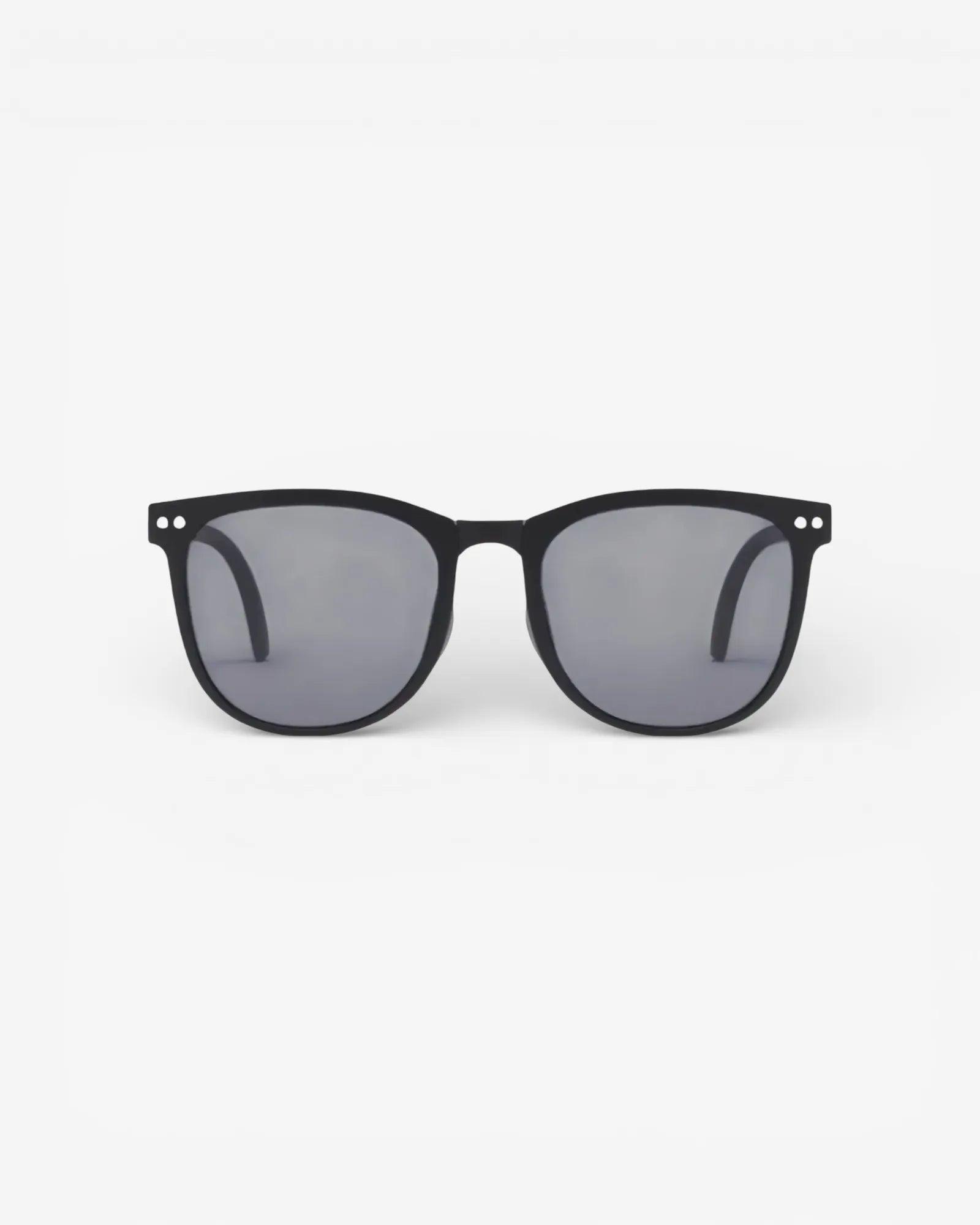 Luca Black front