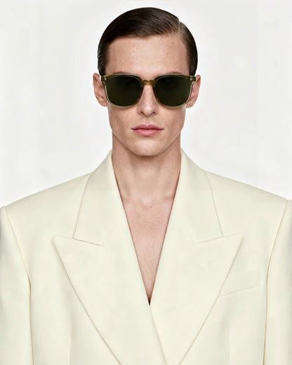 Milo Dark Green model